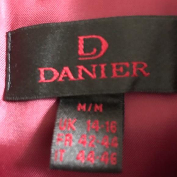 Danier red leather jacket - Picture 3 of 7